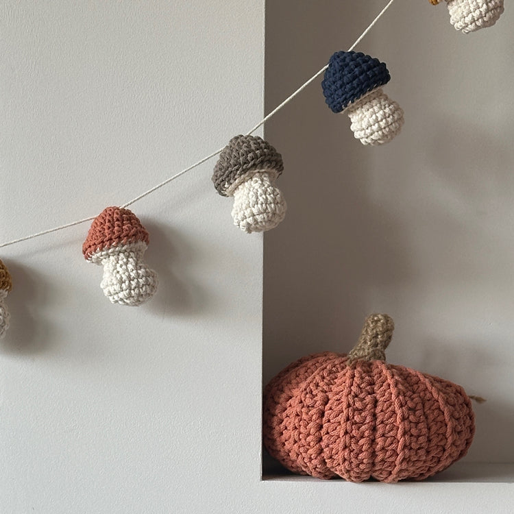 Mushroom Garland