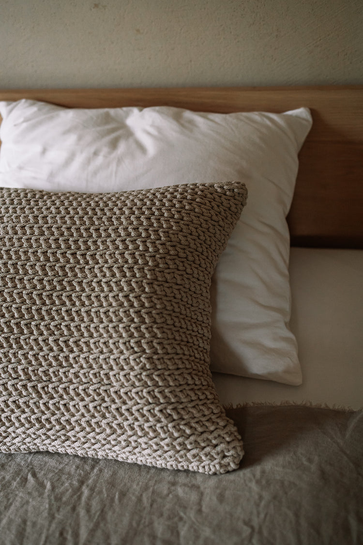 Pillow Cover With a Zipper