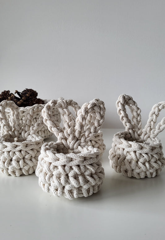 Mini Basket Easter Bunny