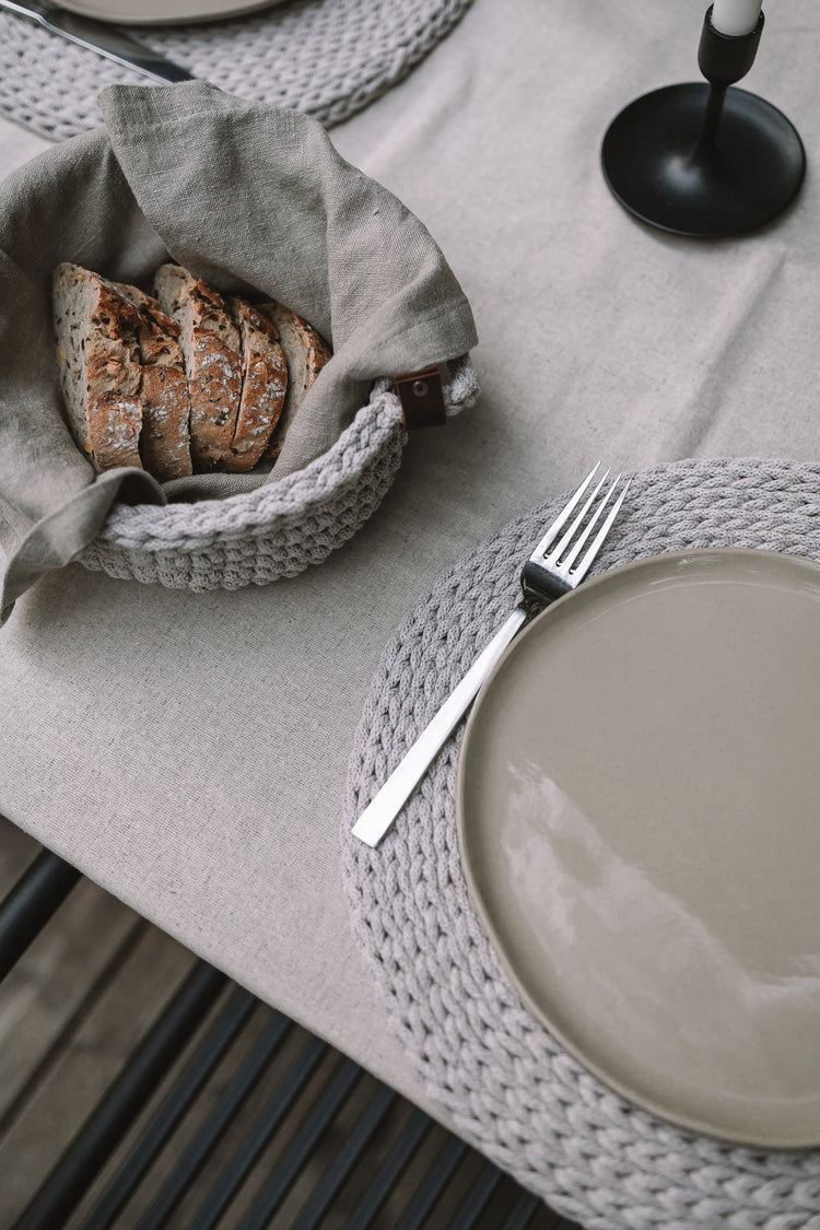 Small Basket with handels